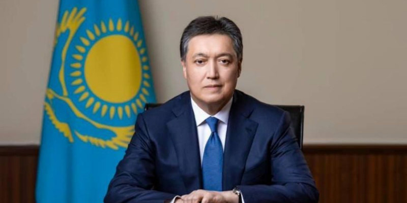 Премьер-министр коронавирустан қайтыс болғандардың отбасыларына көңіл айтты