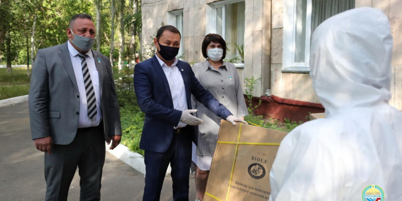Нұротандықтар ауруханаға қажетті жабдықтарды алып берді