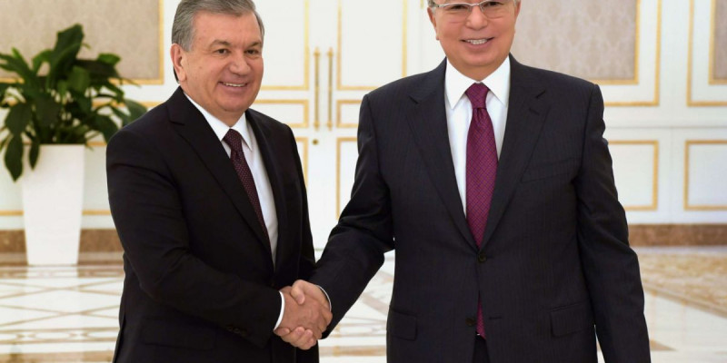 Қасым-Жомарт Тоқаев Шавкат Мирзиёевті құттықтады