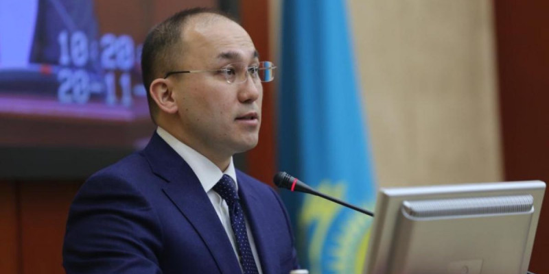 Дәурен Абаев: Мемлекеттік қызмет үздік білімі мен тәжірибесі бар мамандар үшін тартымды болуы керек