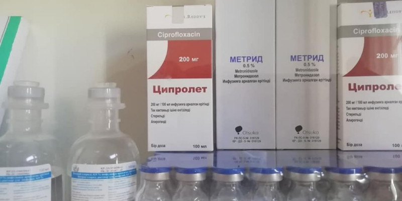 «Nur Otan» партиясының депутаты амбулаторияны дәрі-дәрмекпен қамтамасыз етті