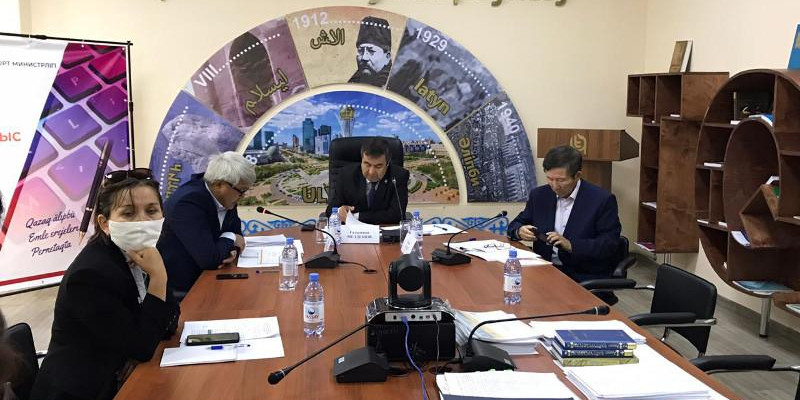 Ұлттық комиссия латын әліпбиіне көшу мәселесін талқылады