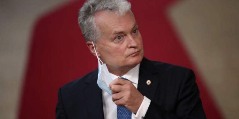 Литва президенті Беларусь билігі мен наразы топ арасында араағайындық жасауға дайын