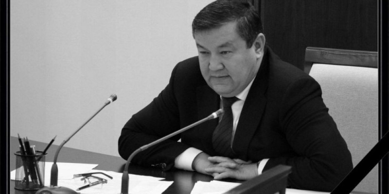 Өзбекстанның вице-премьері коронавирустан көз жұмды