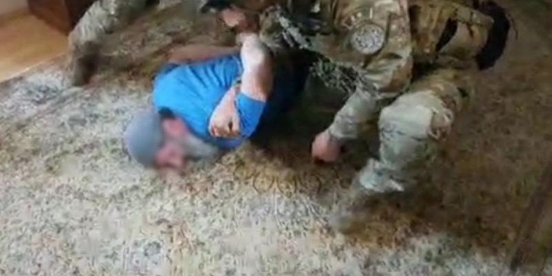 Қару саудасымен айналысқан үш қылмыстық топтың жолы кесілді