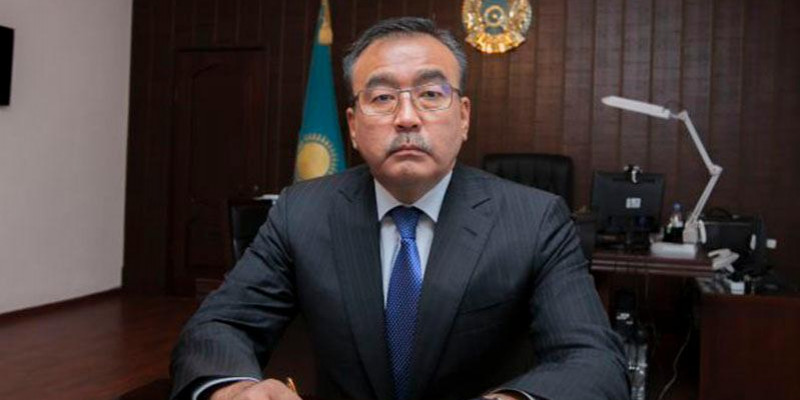 Қызметкері парамен ұсталған әкім отставкаға кетуге арыз жазды