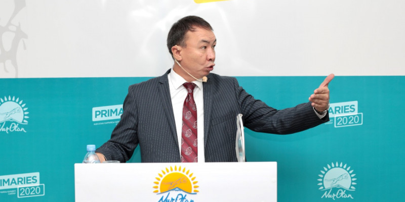 Алматыда праймериздің 40-қа жуық кандидаты пікірталасқа түсті
