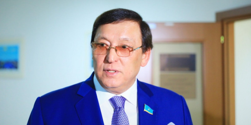 Нұротандық депутат отандық өндірушілерге жеңілдік жасауды сұрады