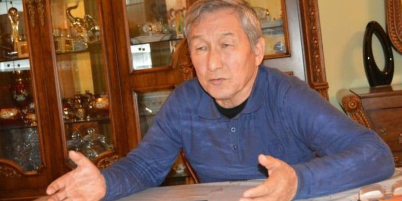 Құлбек Ергөбек: Мырзатай аға, біз Түрікпіз бе, әлде Түркі ме?