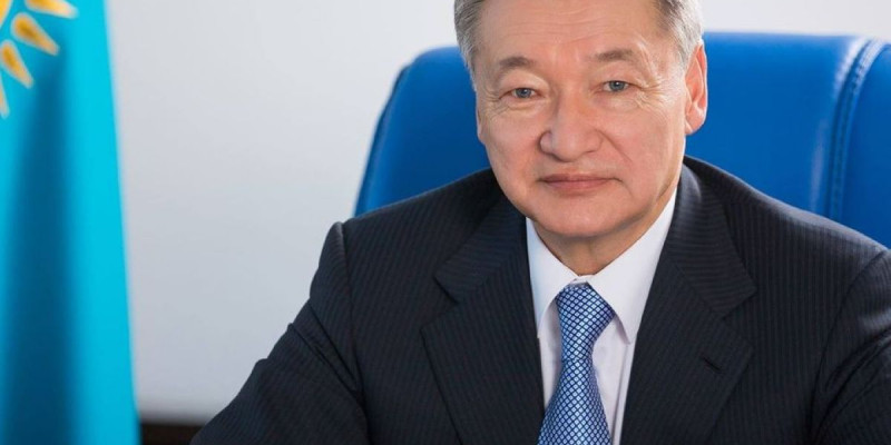 Даниал Ахметов праймериз үміткерлеріне онлайн дауыс берді