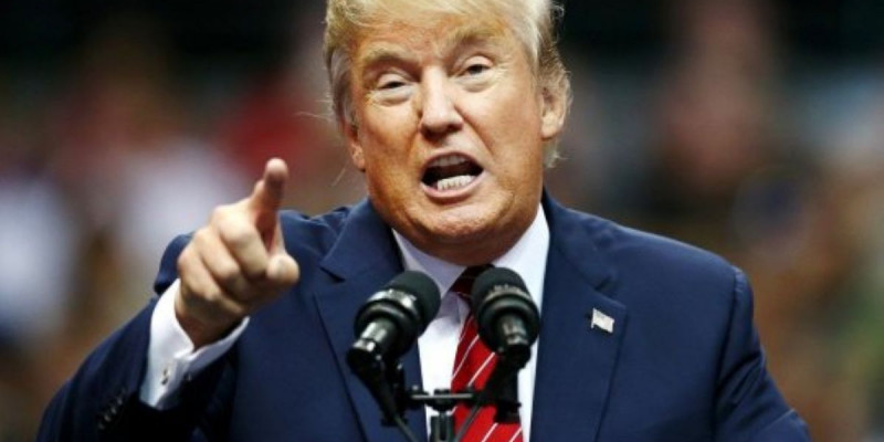 «Жексұрын, түк те күлкілі емес» – Трамп «Борат» туралы