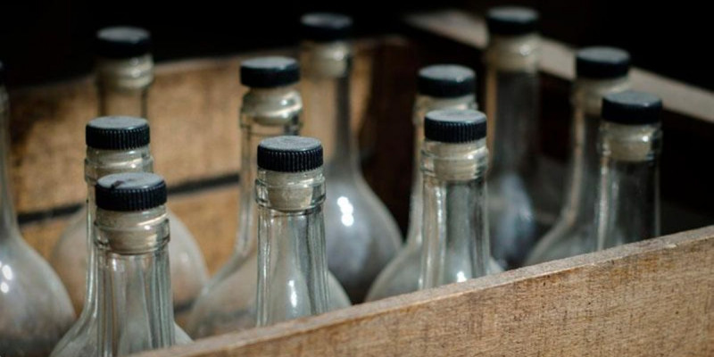 Шымкентте заңсыз алкоголь өнімдерін шығаратын жасырын цех анықталды