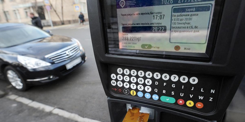 Ақылы тұрақтар елорда бюджетіне 500 млн теңге түсірді