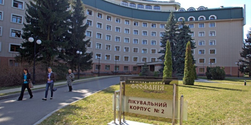 Коронавирус жұқтырған Зеленский қайда емделіп жатқаны белгілі болды