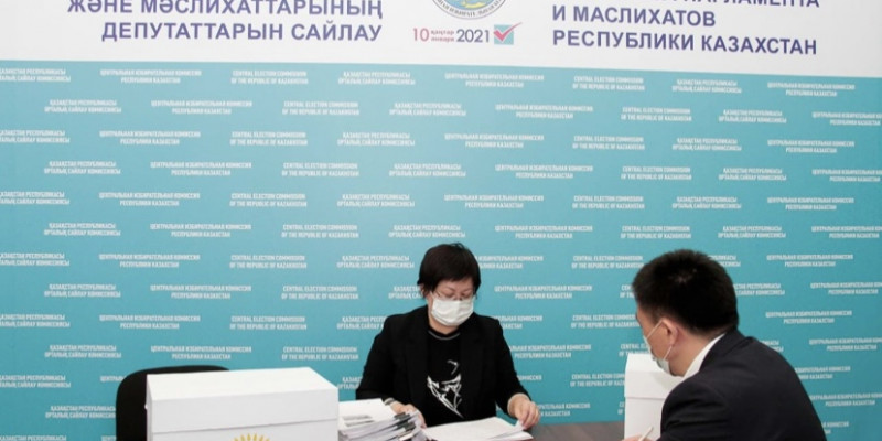Парламент Мәжілісінің депутаттарын сайлау: Nur Otan құжаттарын толық өткізді