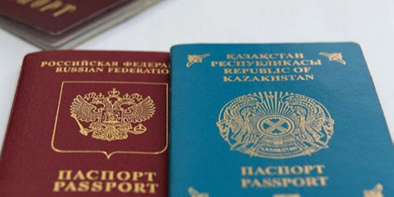 Атырау облысында қос азаматтығы бар әйелге 500 мың теңге айыппұл салынды