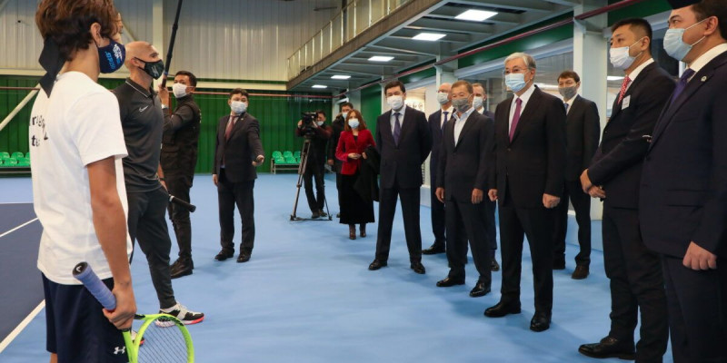 Президент Қарағандыдағы бірқатар спорт нысанын аралады