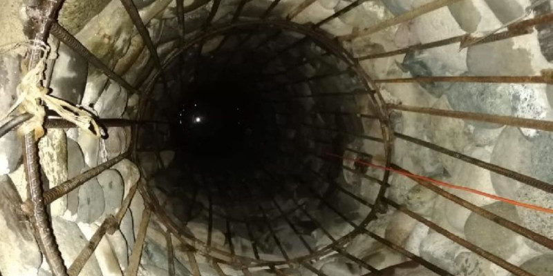 Маңғыстауда ауладағы құдыққа түсіп кеткен екі бала көз жұмды