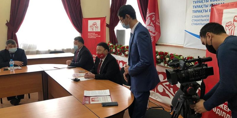 ҚХП: Беделді кәсіподақтар жұмысшыларды қорғауы тиіс