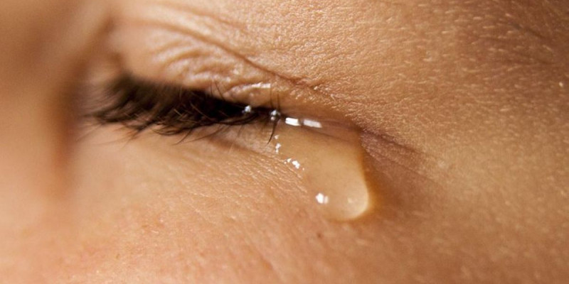 COVID-19: Бұдан былай дәрігерлер науқас жағдайының ауырлығын көз жасы арқылы анықтайды