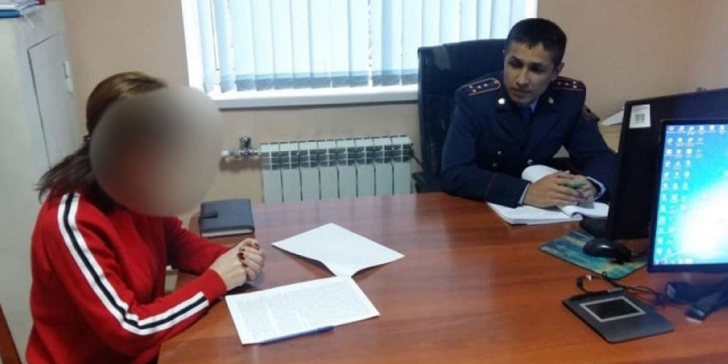 Алматы облысында бесінші баласын босанған әйелдің өліміне кінәлі үш дәрігер сотталды