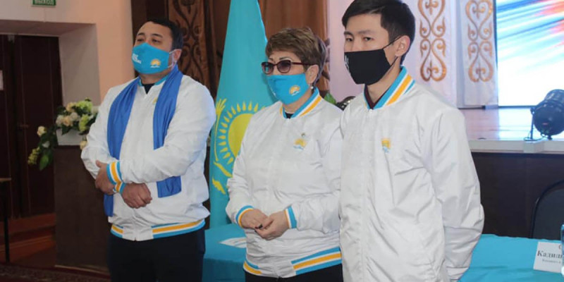 Бұқар жыраудың жастары жарап тұр