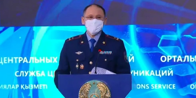Комиссия жұмысына кедергі келтірген  10 бақылаушы ғимараттан мәжбүрлі түрде шығарылды – ІІМ өкілі