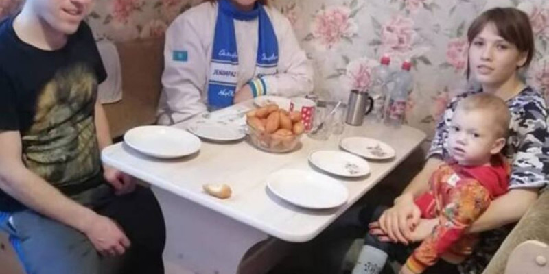 Балалар жаңа жылды жаңа үйлерінде қарсы алды
