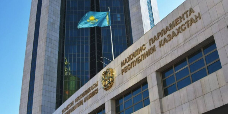 Мәжіліс мінез таныта ала ма?