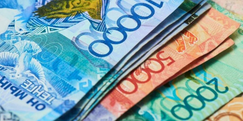 Елімізде тағы бірқатар сала қызметкерлерінің жалақысы артпақ