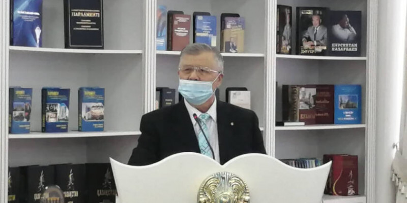 Үзбен Құрманбайұлының жаңа кітабы жарық көрді