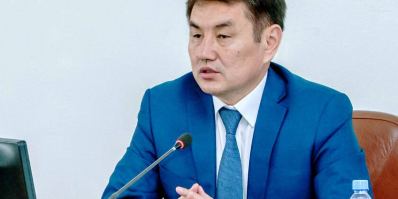 Семей қаласының жаңа әкімі халық алдында есеп берудің қысқалығы бойынша рекорд орнатты