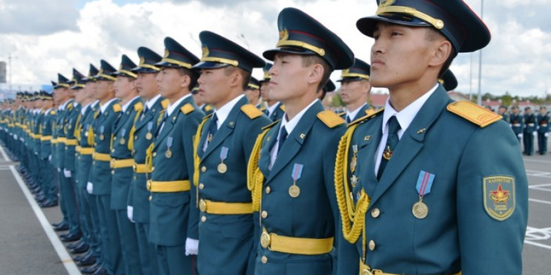 Биылдан бастап сержанттар мен учаскелік полиция көмекшілерінің жалақысы өседі