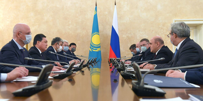 Мәмин Мәскеуге барған сапарында қандай келіссөз жүргізді?