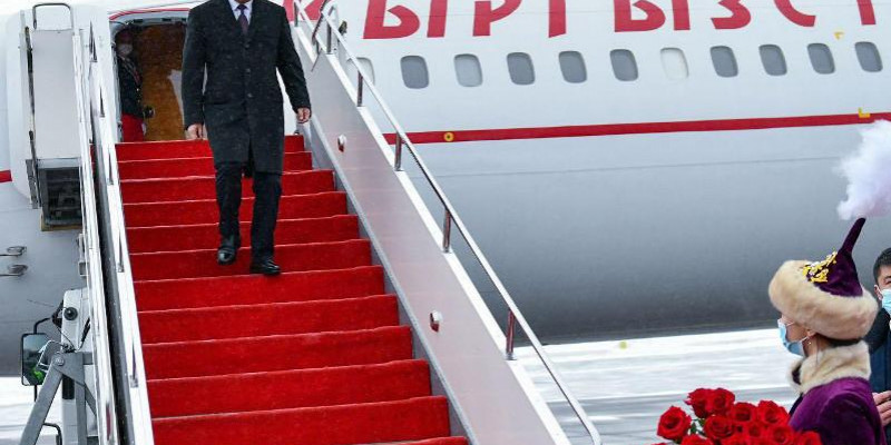 Қырғызстан Президенті мемлекеттік сапармен Нұр-Сұлтан қаласына келді