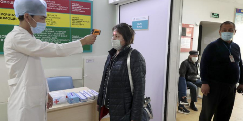 Өткен тәулікте 2 893 адам індет жұқтырған