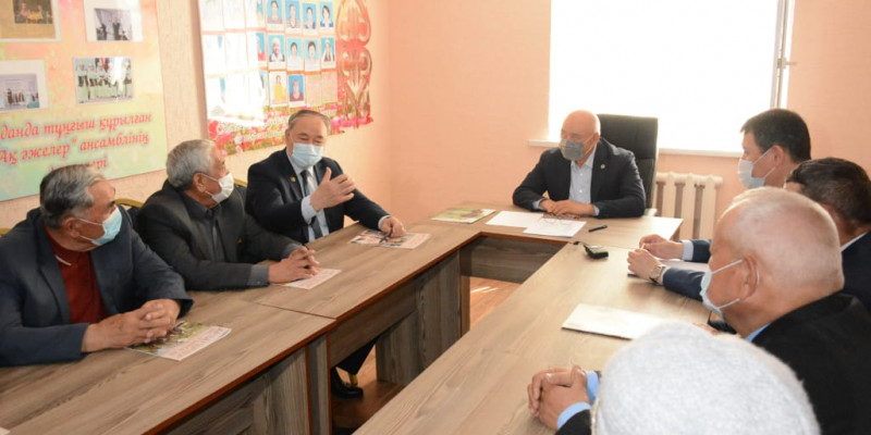 Өмірзақ Шөкеев қарияларды жаңарған Түркістанды тамашалауға шақырды