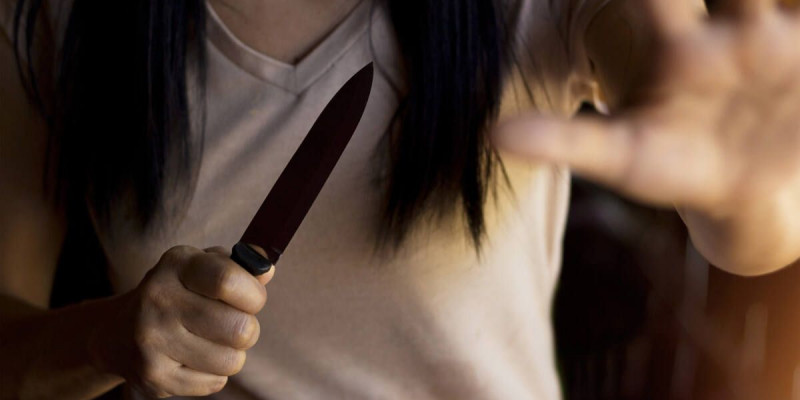 Атырау облысында әйел өзінің 4 айлық баласын пышақтап өлтірген