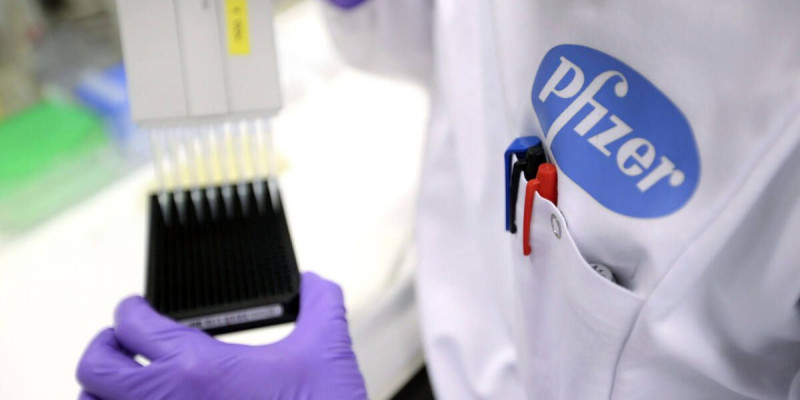 Pfizer компаниясы өз вакцинасының жалған нұсқалары қолданылғанын анықтады