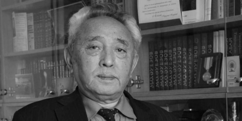 Мемлекет басшысы Қабдеш Жұмаділовтің отбасына көңіл айтты