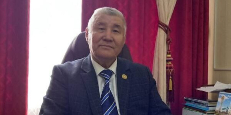 Қуатты қаламгер