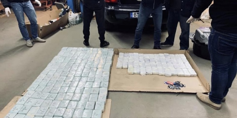 Қазақстан-Ресей шекарасында героиннің аса ірі партиясы тәркіленді