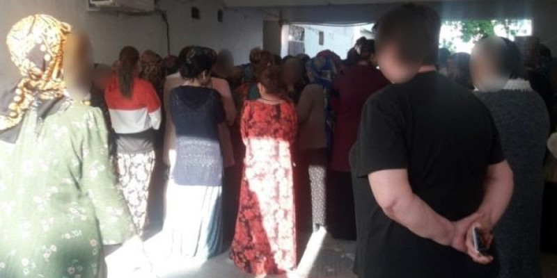 Президенттің “имиджін” бұзбау үшін: Түркіменстанда кезекке тұруға тыйым салынды