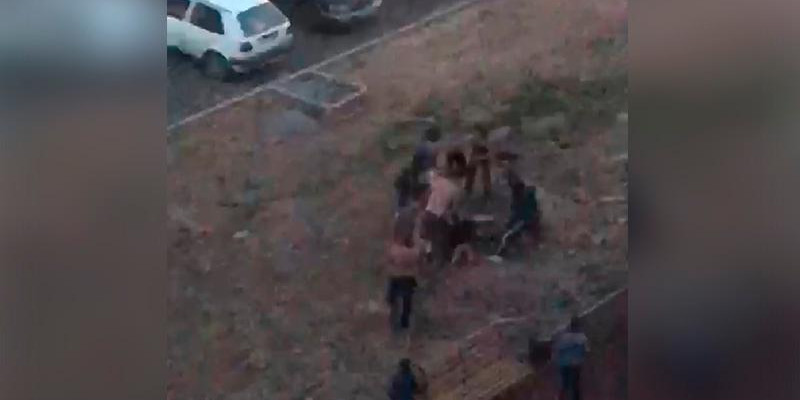 Балалары сөзге келіп қалған: Оралда жаппай төбелескен көрші әйелдер сұралуда