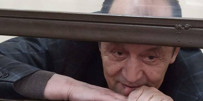 Ислам Әбішев мерзімінен бұрын шартты түрде босатылды