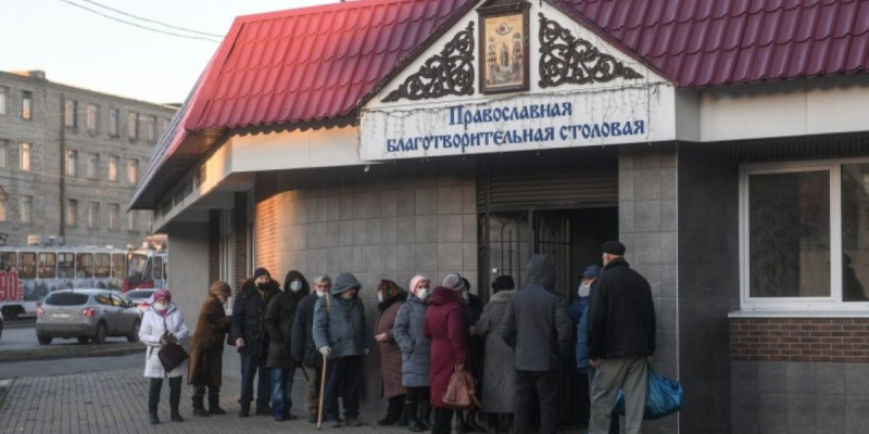 Өздері шалақұрсақ болса да, ақшасын еліне жібереді екен...