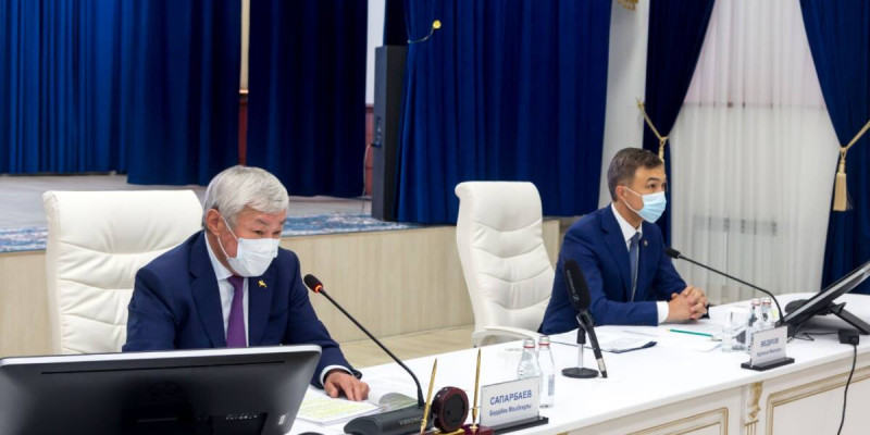 Бердібек Сапарбаев: Балаларымыз ештеңеге мұқтаж болмауы керек