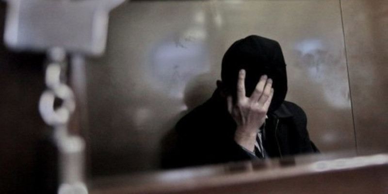 Тұрғындар кішкентай қызға азғындық жасамақ болған ер адамды сабап тастады (видео)
