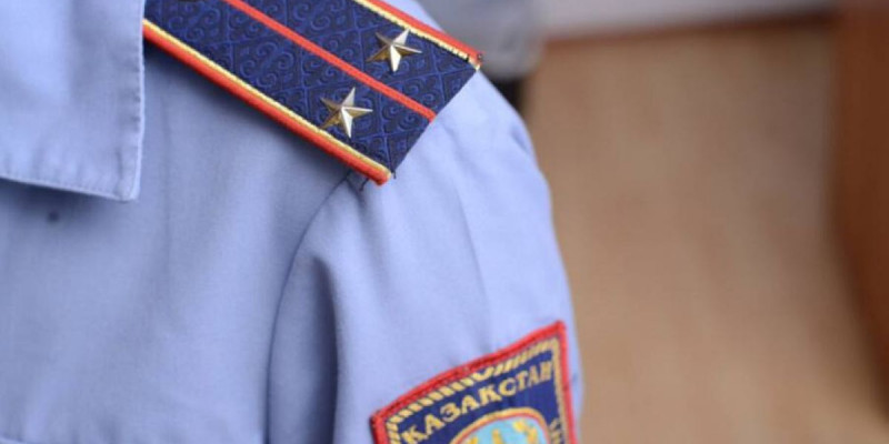 «Жалған» полицей ұсталды