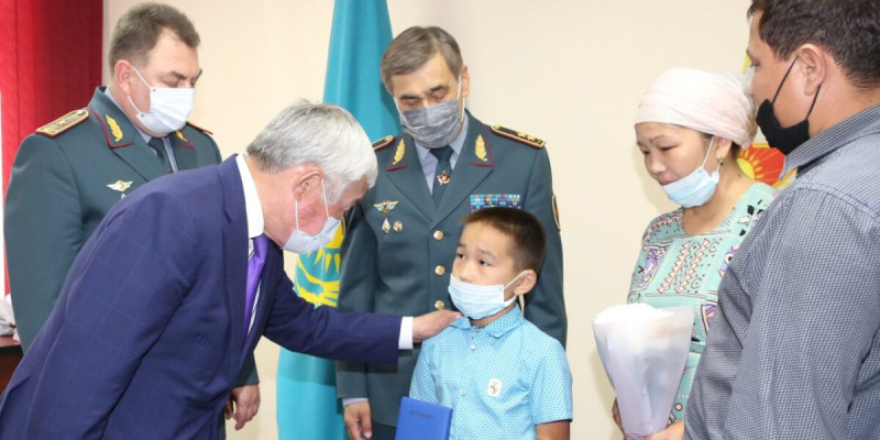Ерлікпен қаза тапқан Мейіржан Аймановқа ескерткіш қойылады - Бердібек Сапарбаев